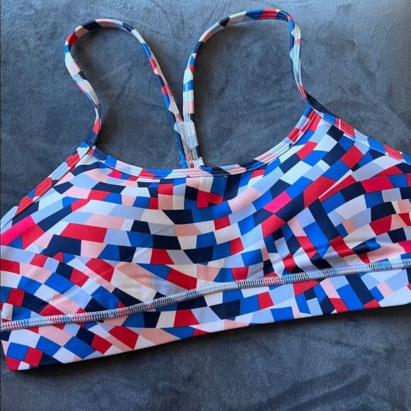 Lululemon • Flow Y Bra IV Capoeira Multi - Picture 4 of 7